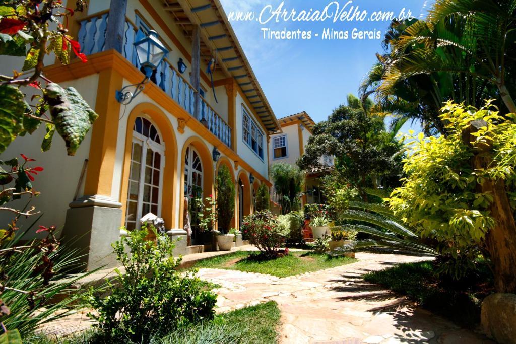 Arraial Velho Pousada Tematica Hotel Tiradentes Exterior photo